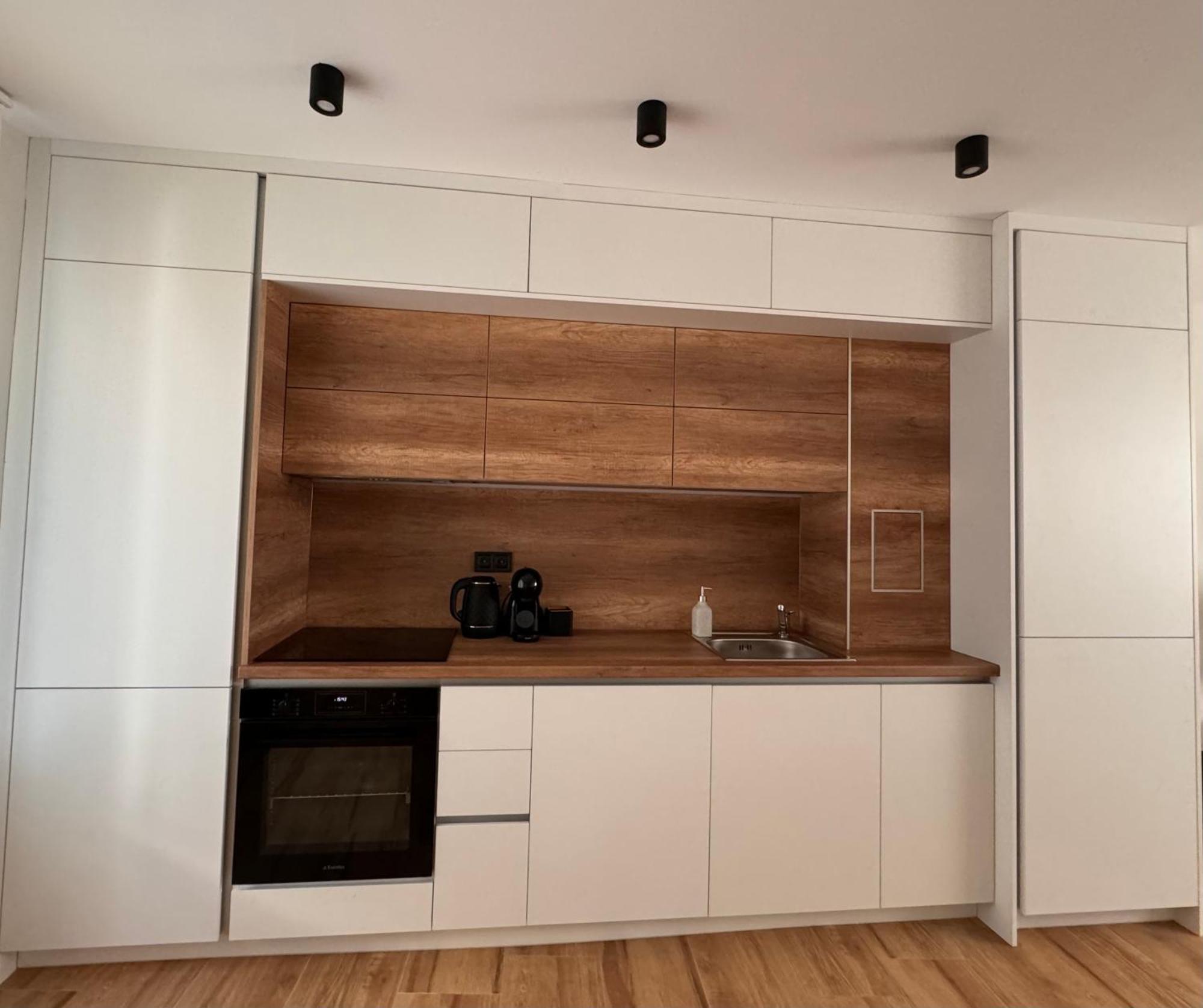 Goldy Central Beach Apartment With Private Garden Burgas City Exterior foto